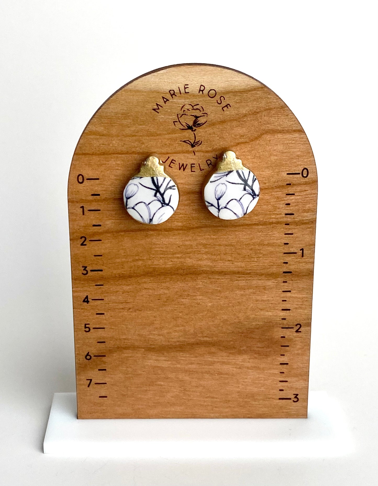 Ornament Studs