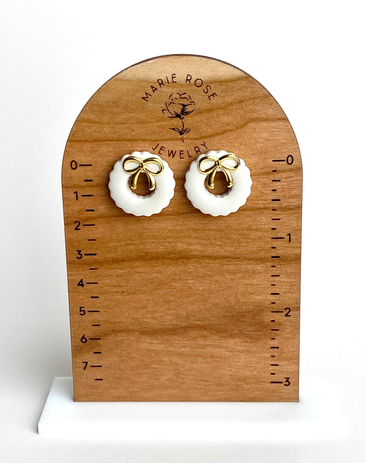 Wreath Studs