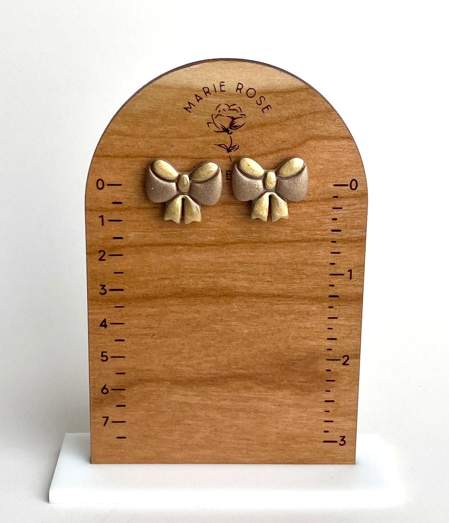 Bow Studs