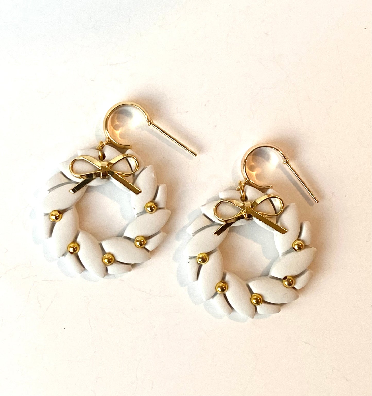 Christmas Wreath Dangle